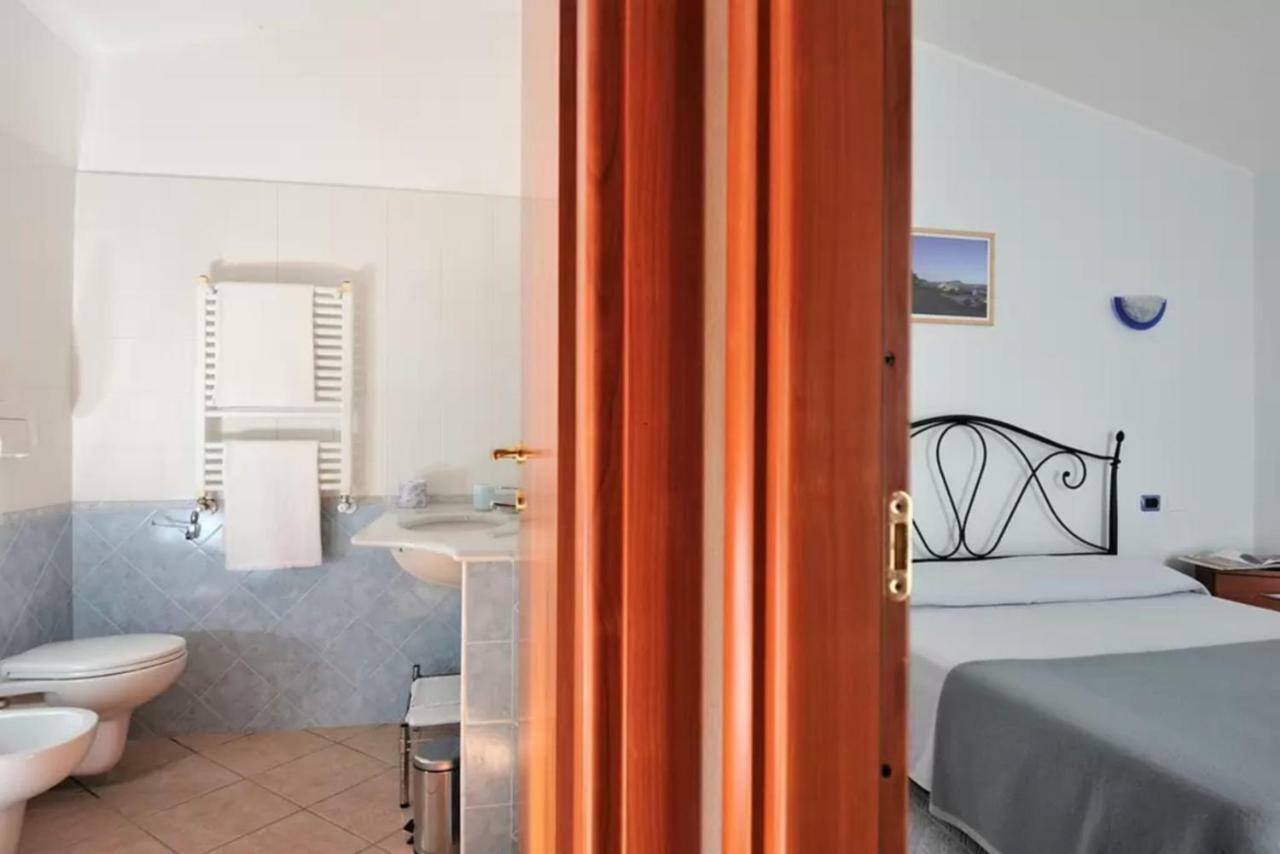 Su Pasu Hotel Tortolì Kültér fotó