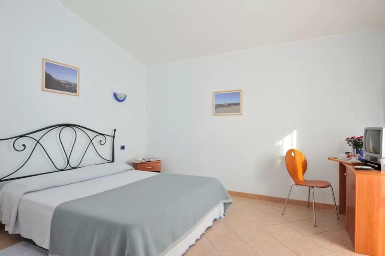 Su Pasu Hotel Tortolì Kültér fotó